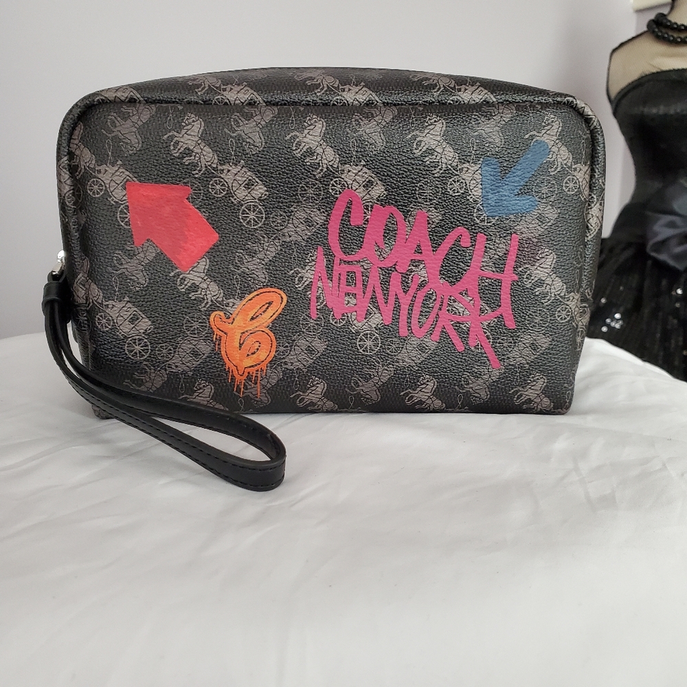Coach Boxy 20 Cosmetic Case